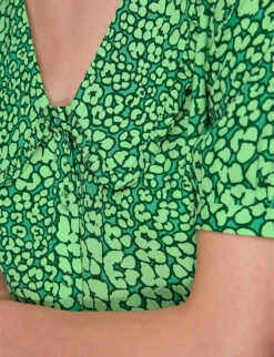 Whistles Leopard Petals Leopard-print Woven Top 9 Whistles Leopard Petals Leopard-print Woven Top -The Fashion Shop R03991099 MULTICOLOURED ALT04